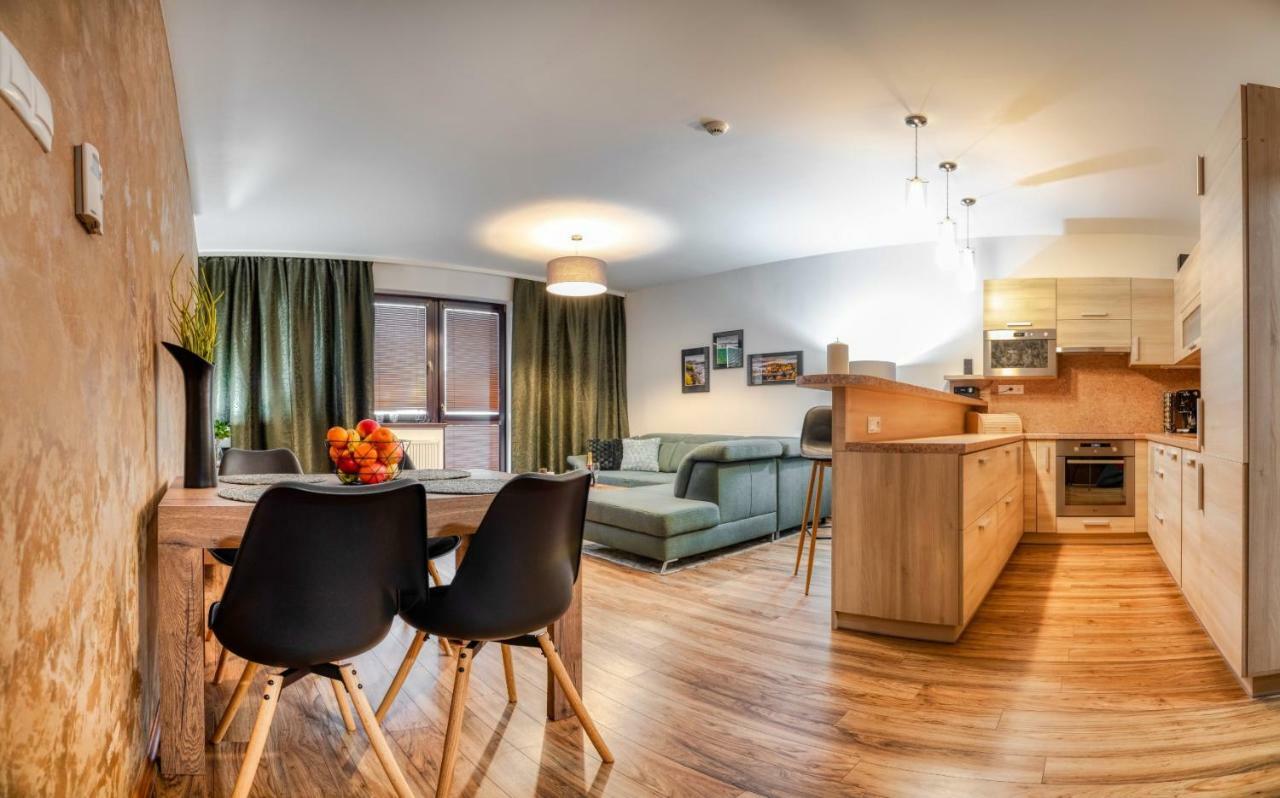 Apartman Lio - Free Garage Parking Татранска Ломница Экстерьер фото